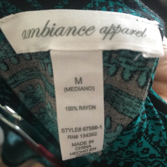 Green/Black Romper - Picture 2 of 2